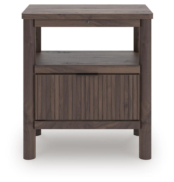Pamytta Full Panel Bed, Dresser, Mirror and Nightstand