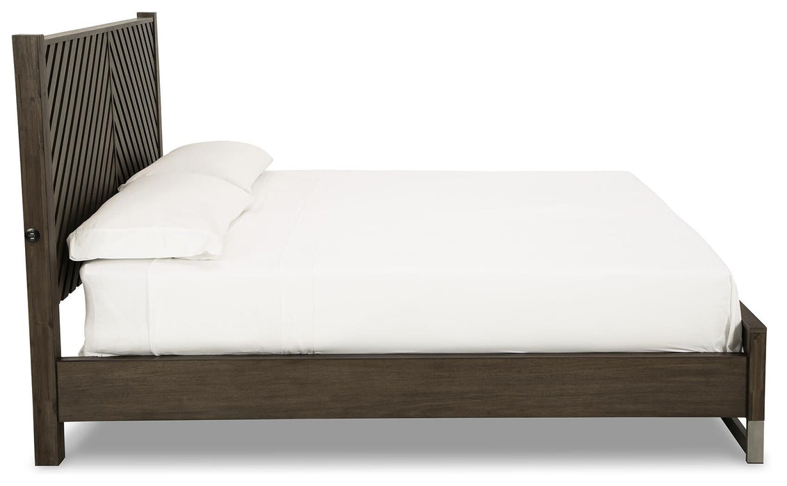 Arkenton King Panel Bed