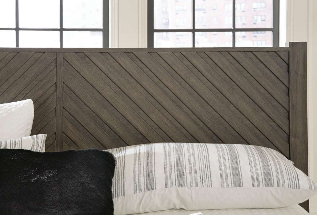 Arkenton King Panel Bed