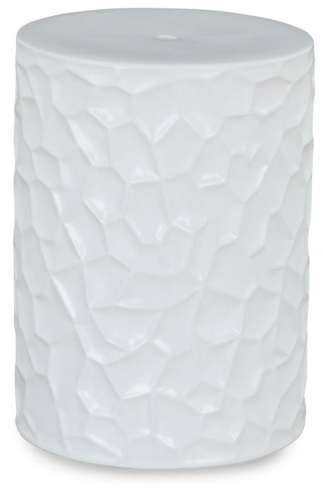 Jungrove I/O Stool